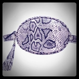 Snake skin print fanny belt pack purse super cute